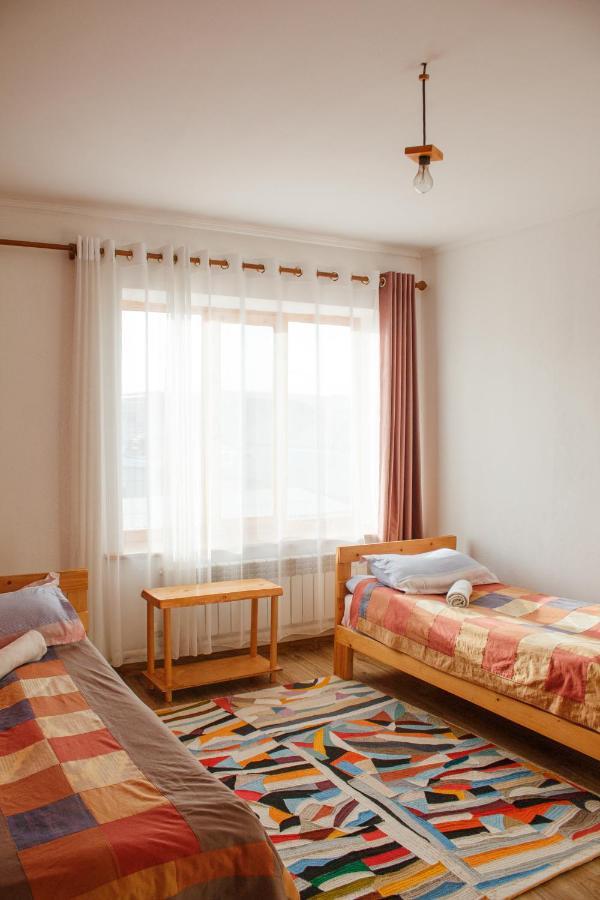 Bokonbayevo Guest House Altyn Oimok מראה חיצוני תמונה